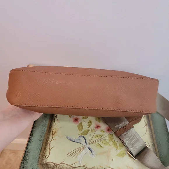 DKNY Brown Vegan Leather  Crossbody with Coin Purse with DKNY Guitar Strap - Picture 12 of 13